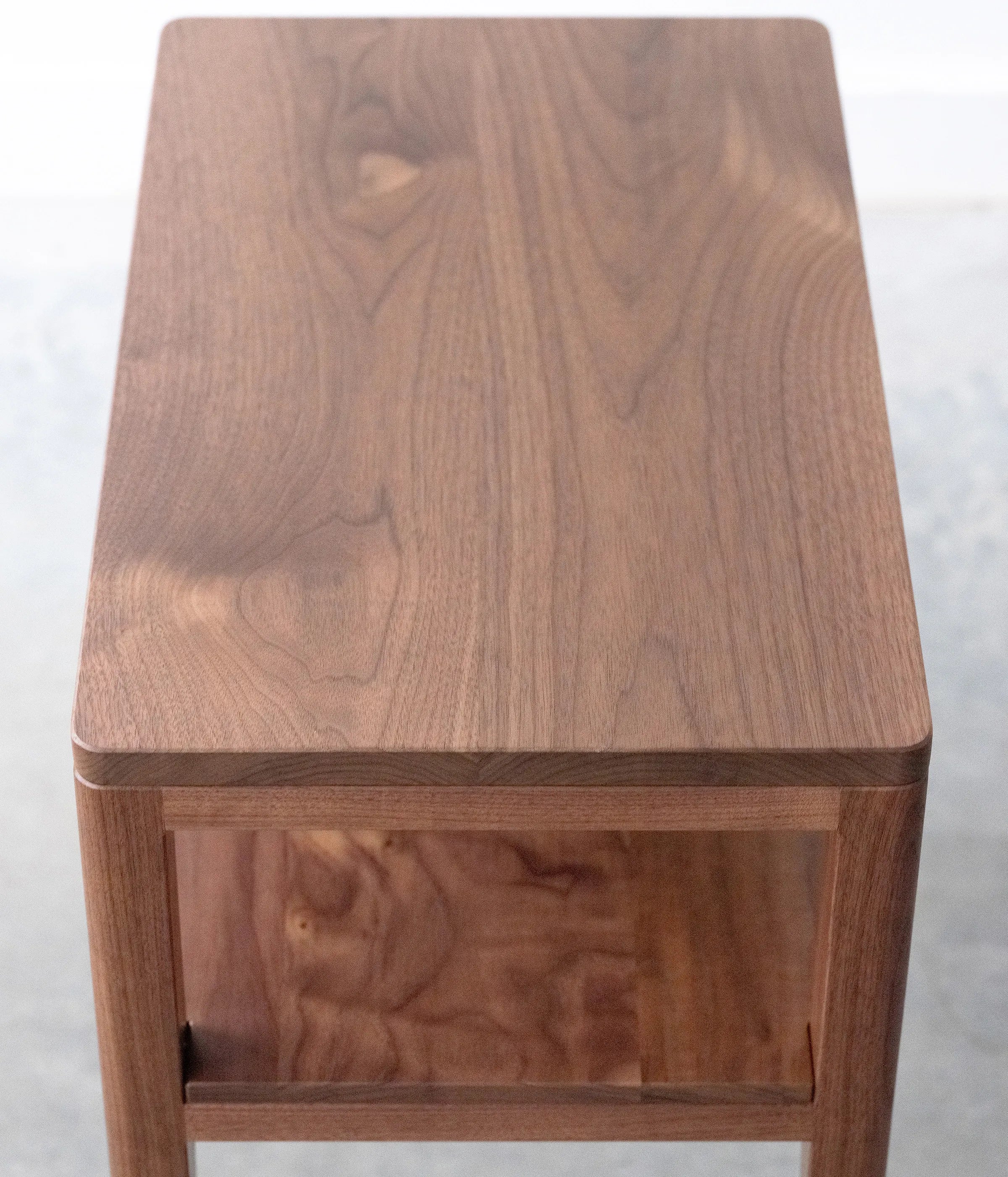 Avers End Table - Image 7