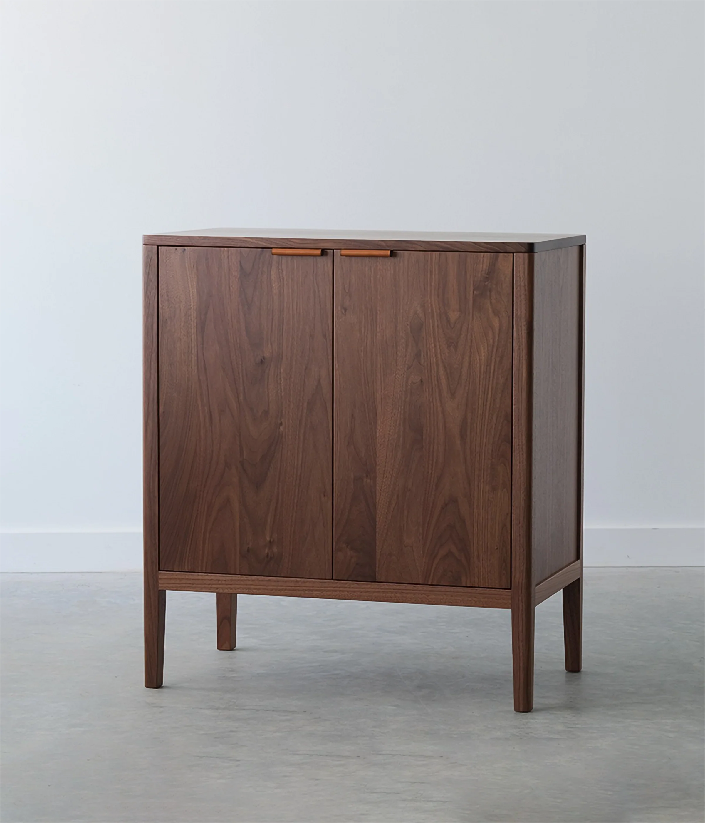 Avers Entry Cabinet - Image 3