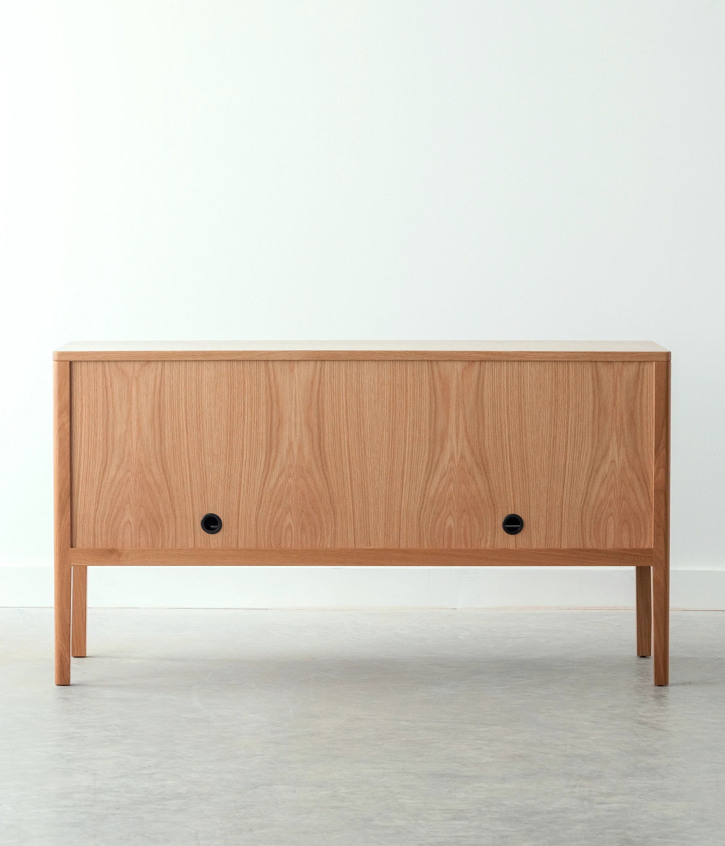 Avers Media Cabinet - Image 10