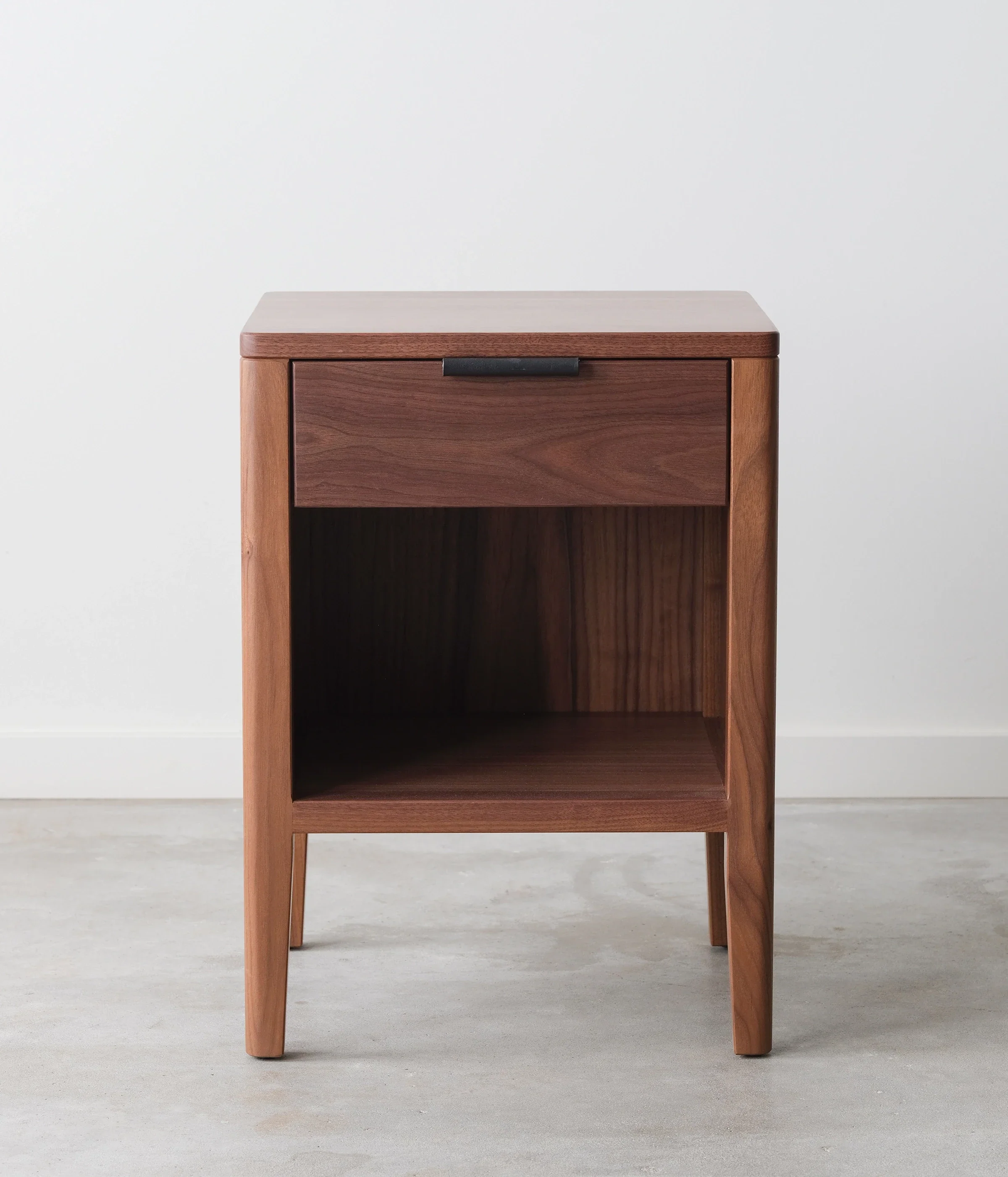 Avers Nightstand - Image 5