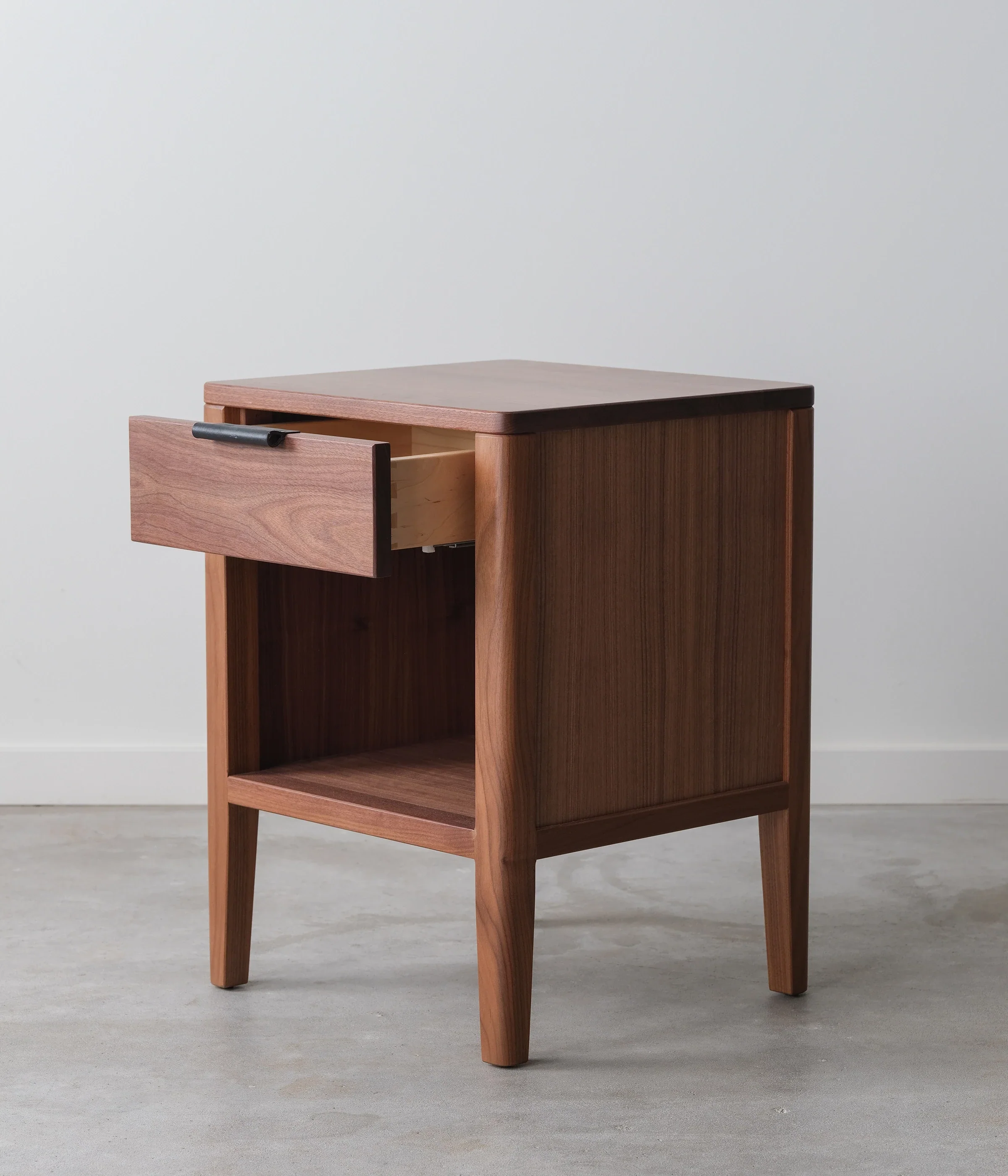Avers Nightstand - Image 6