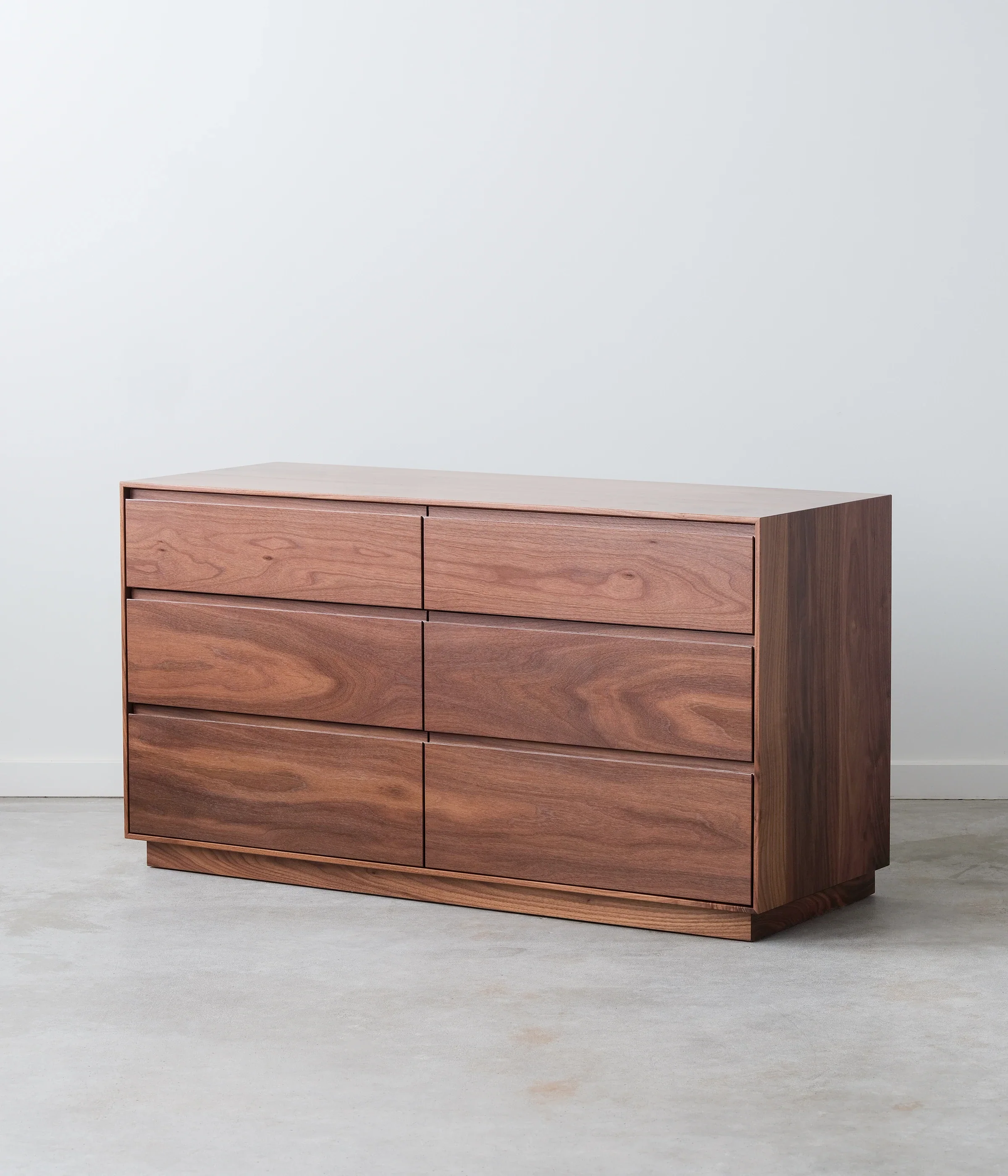 Douglas Dresser - Image 2