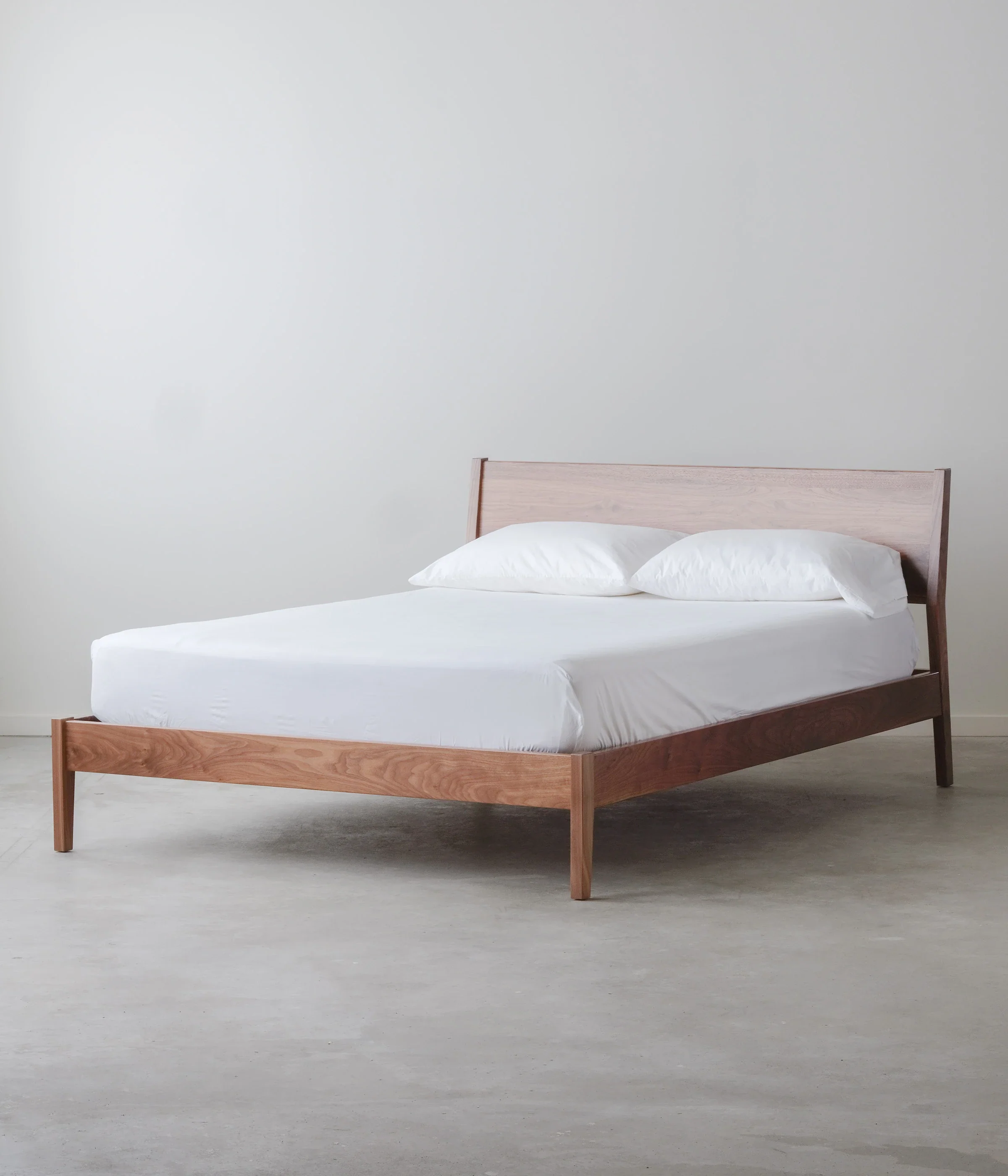 Fulton Bed - Image 3