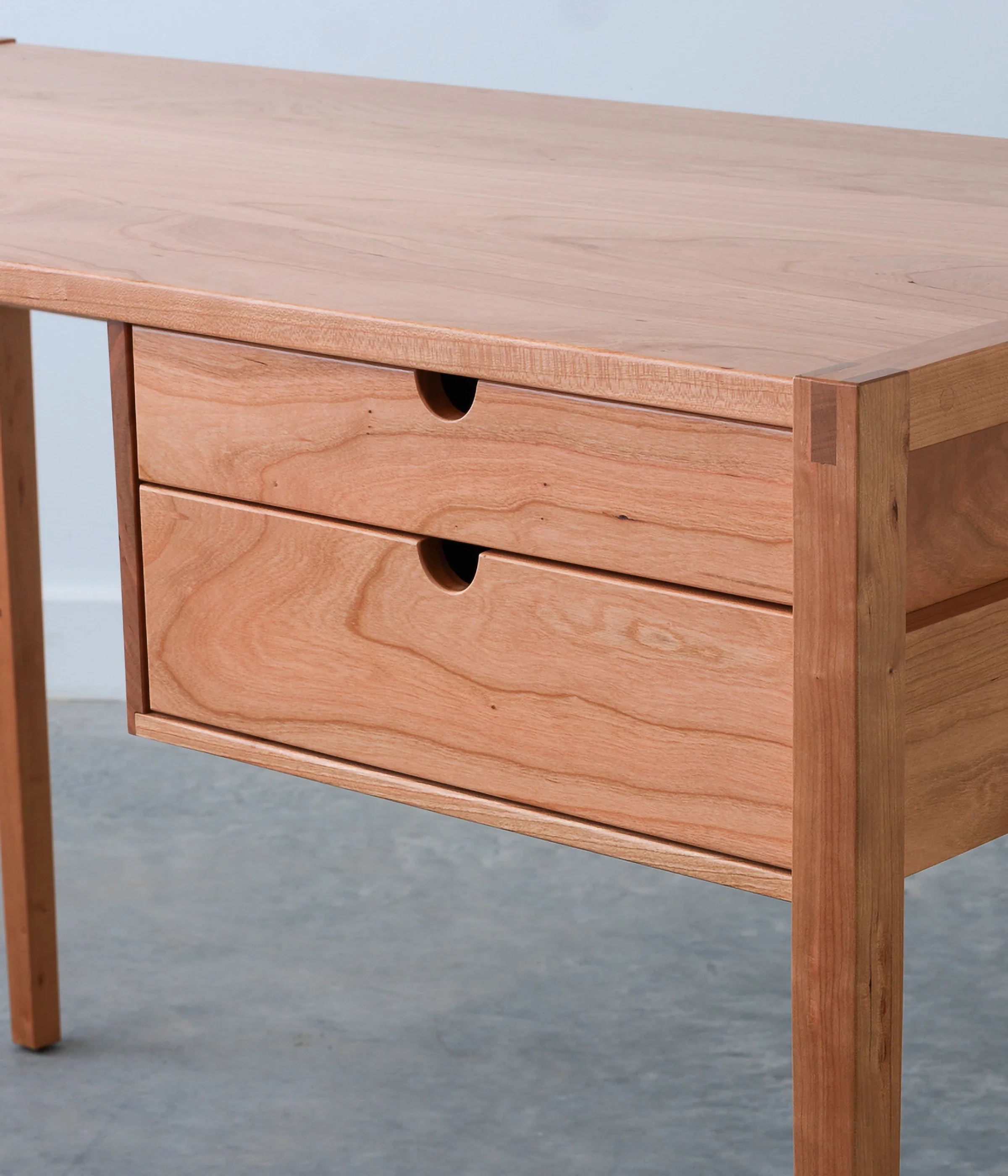 Garfield Desk - Image 3