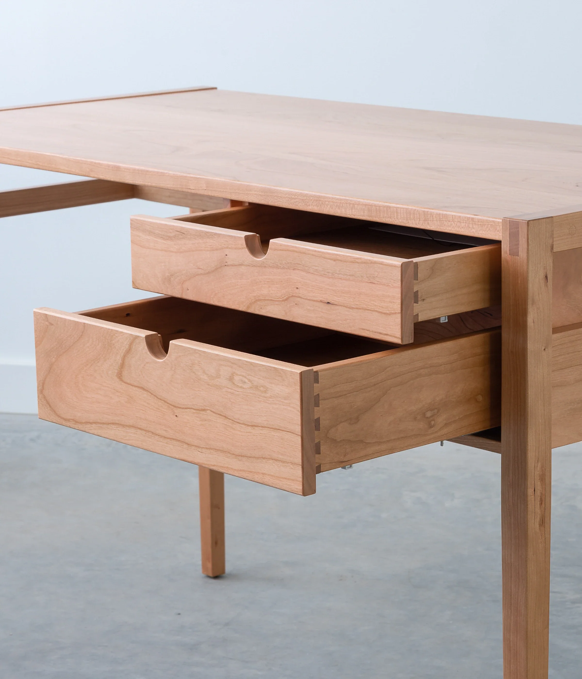 Garfield Desk - Image 5