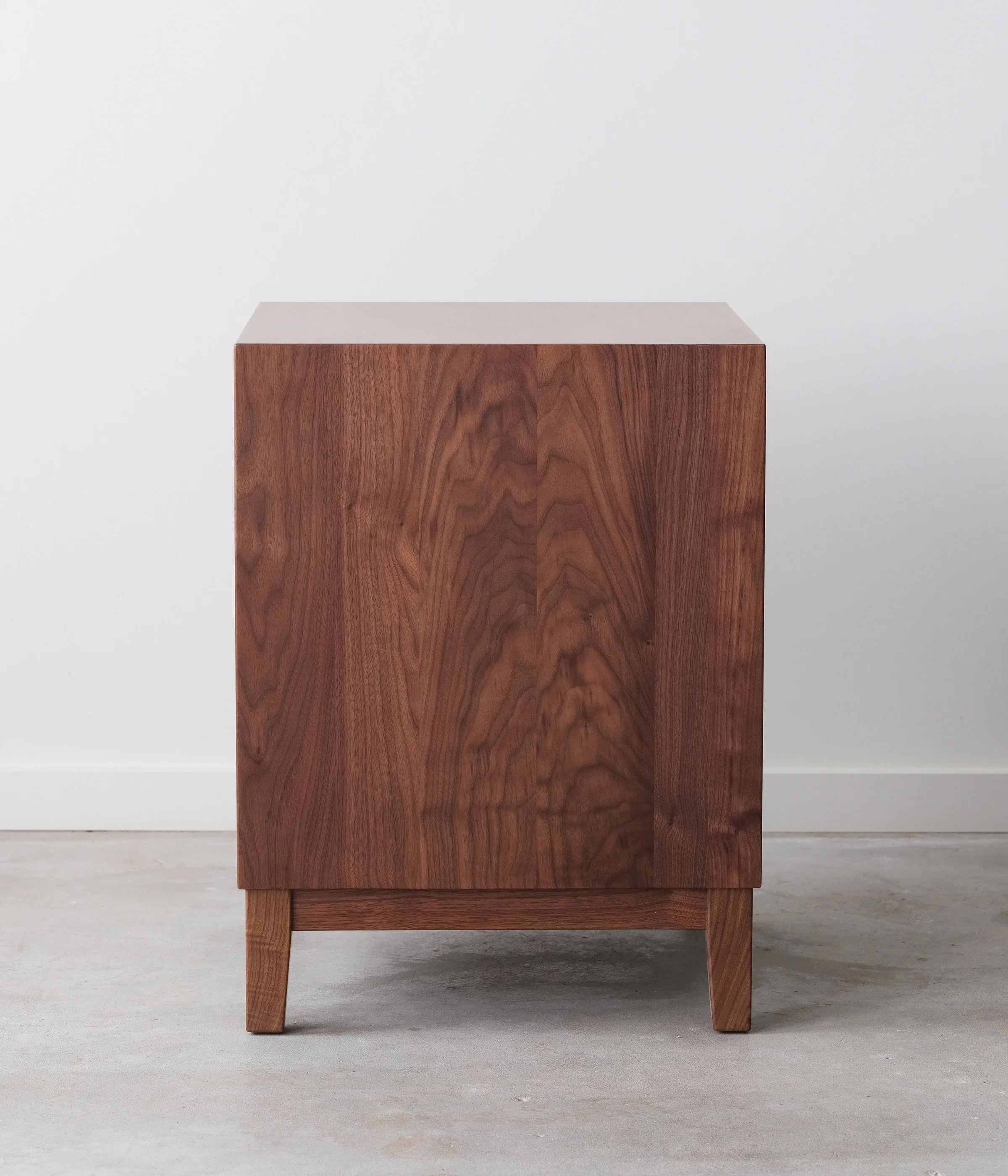 Hayward Nightstand - Image 11