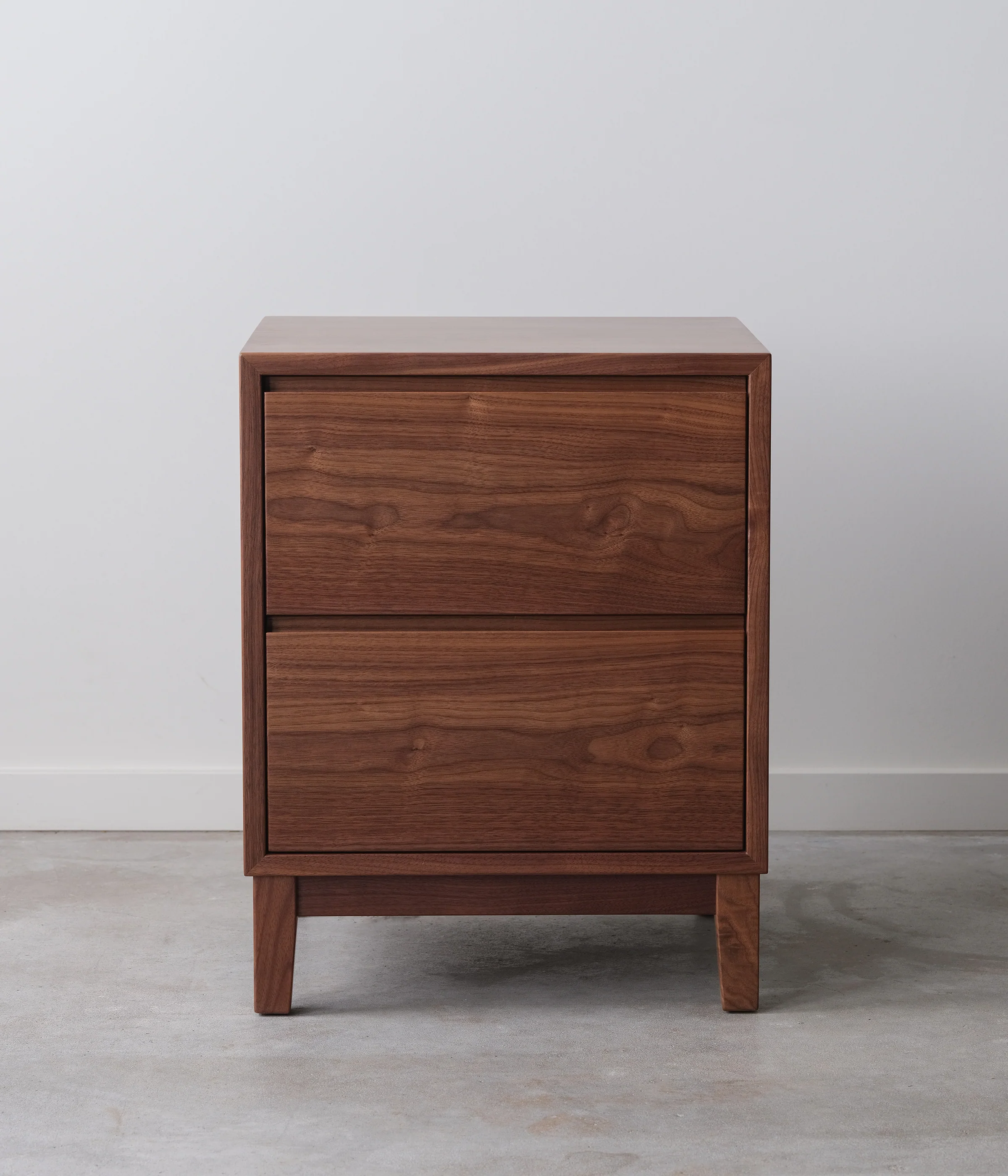 Hayward Nightstand - Image 6