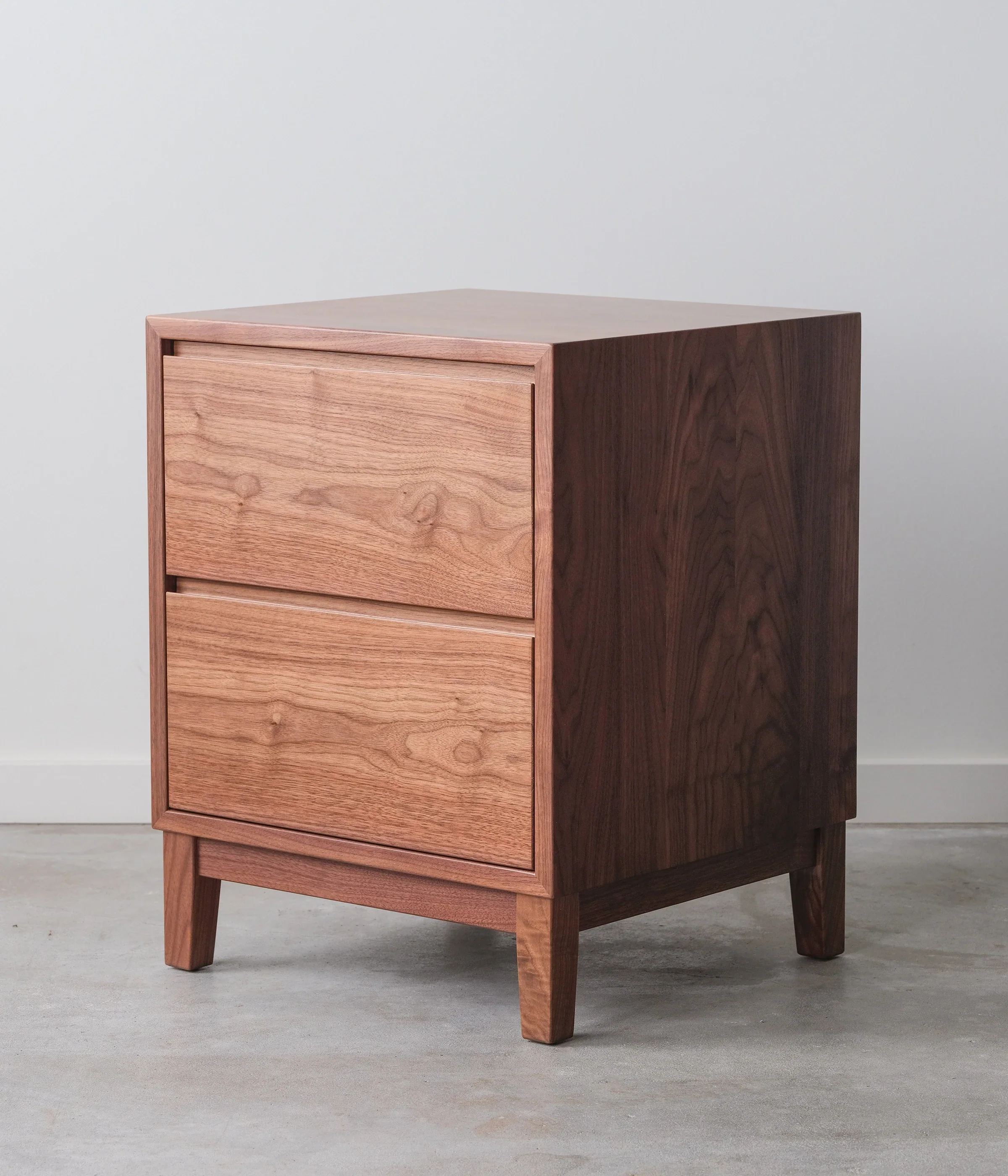 Hayward Nightstand - Image 7