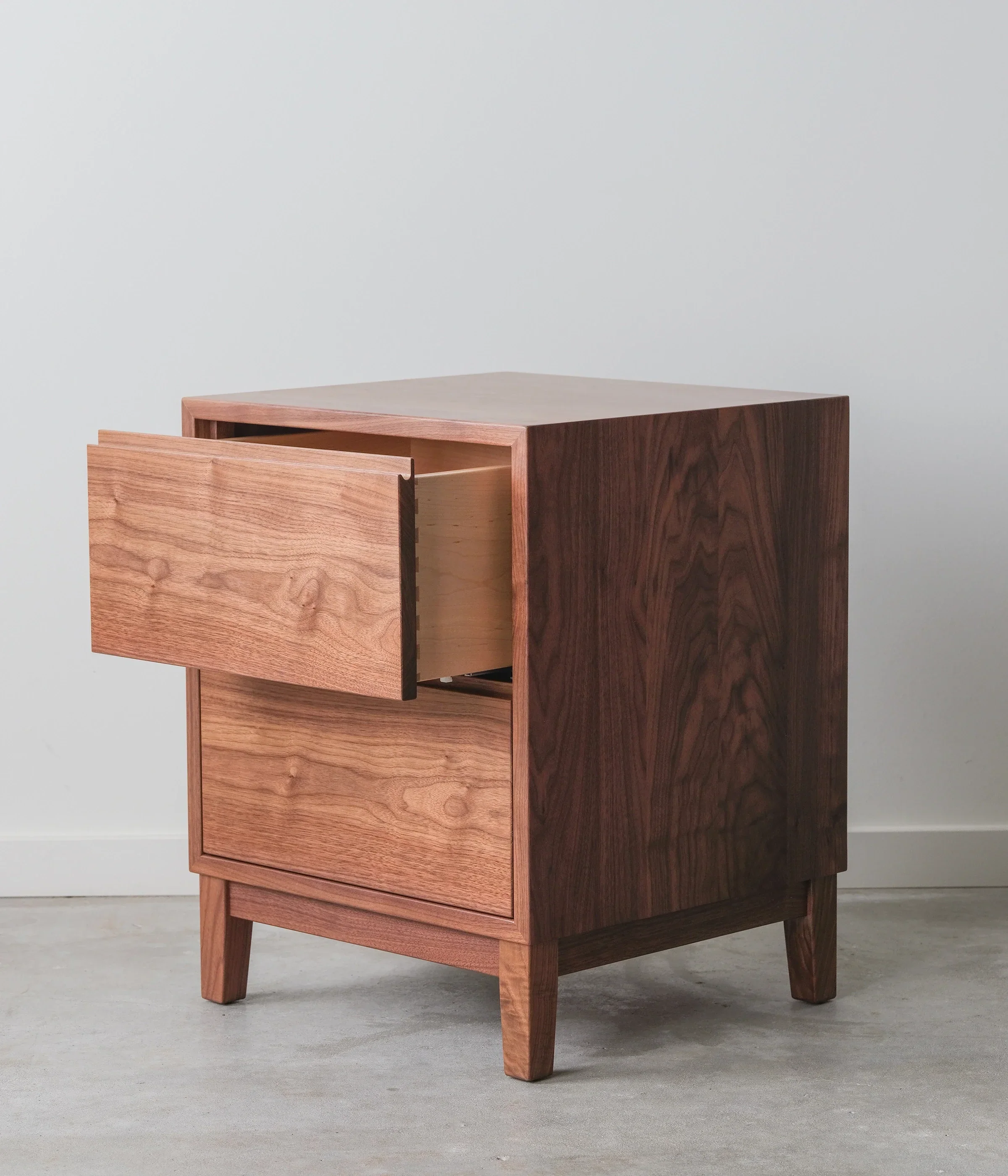 Hayward Nightstand - Image 9
