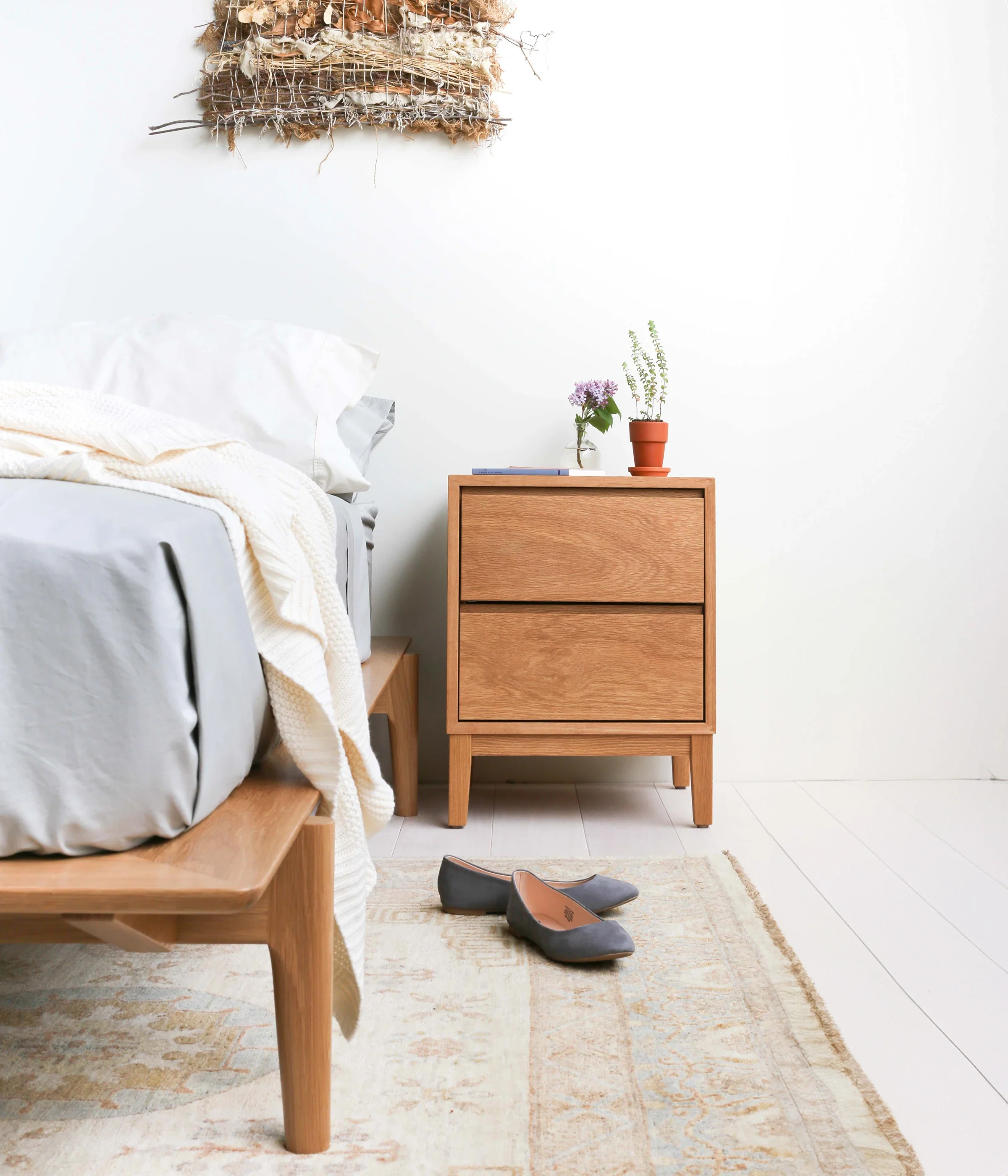 Platform Bed - Image 4