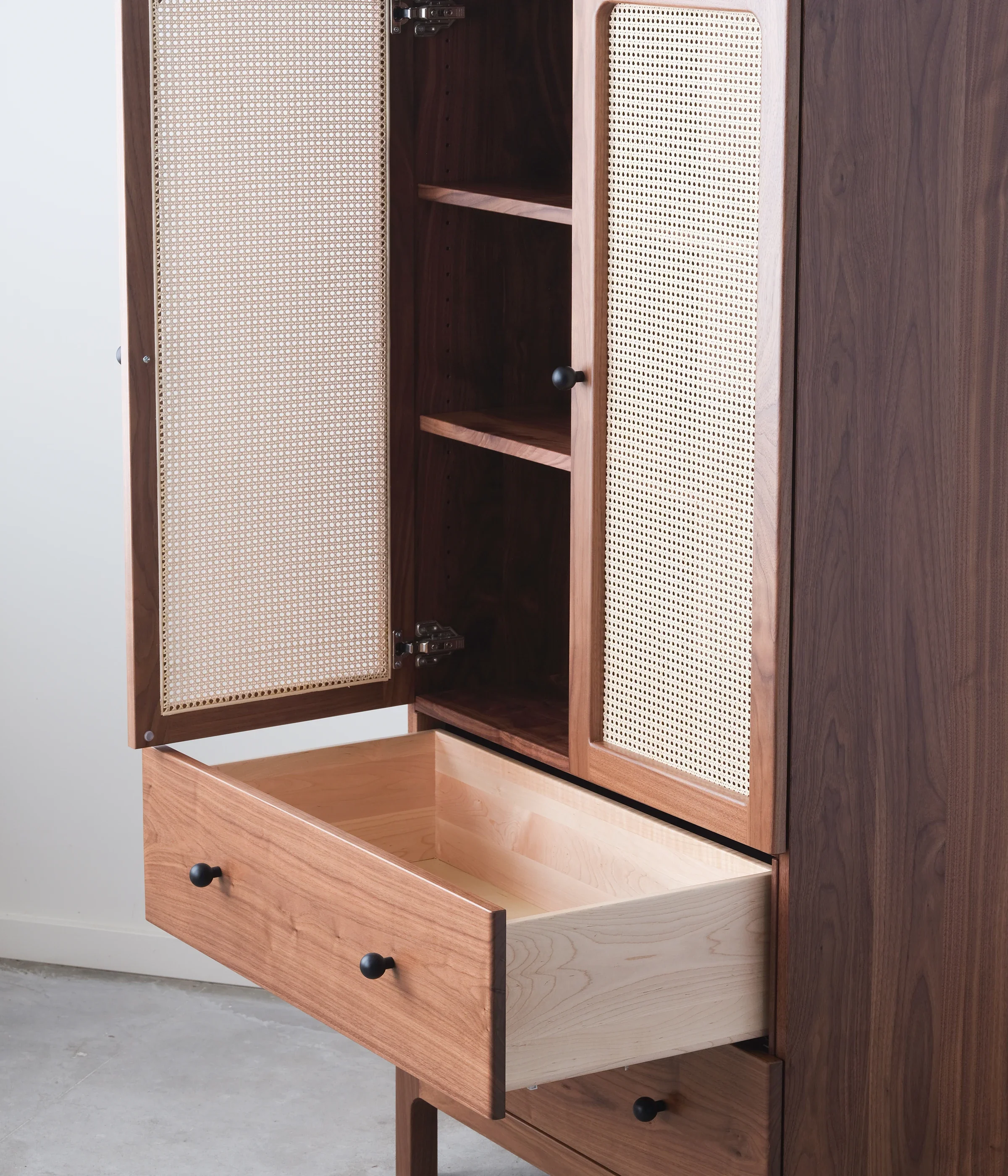 Solna Cabinet - Image 13