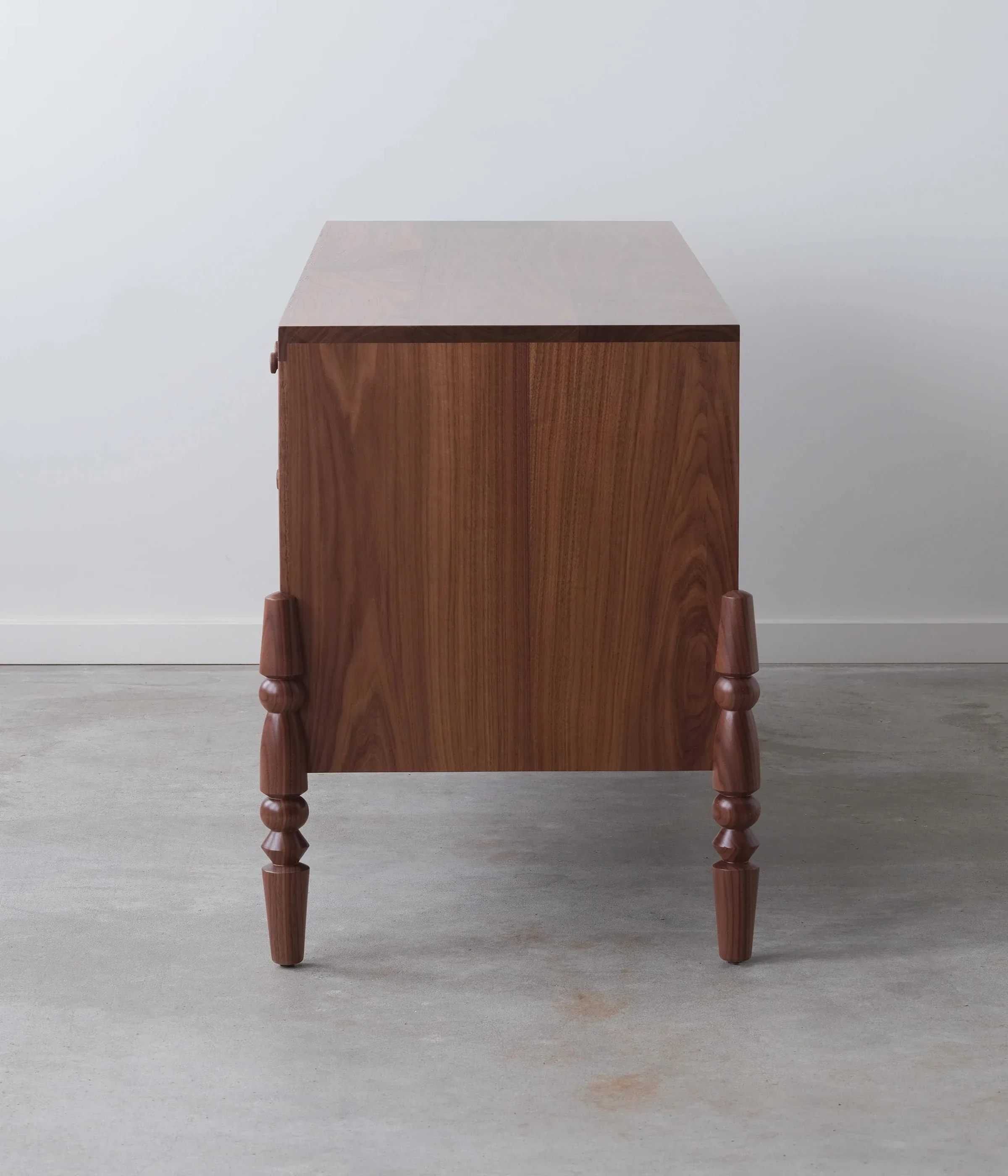 Witmer Credenza - Image 4